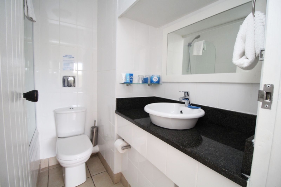 2 Bedroom Property for Sale in Mykonos Western Cape